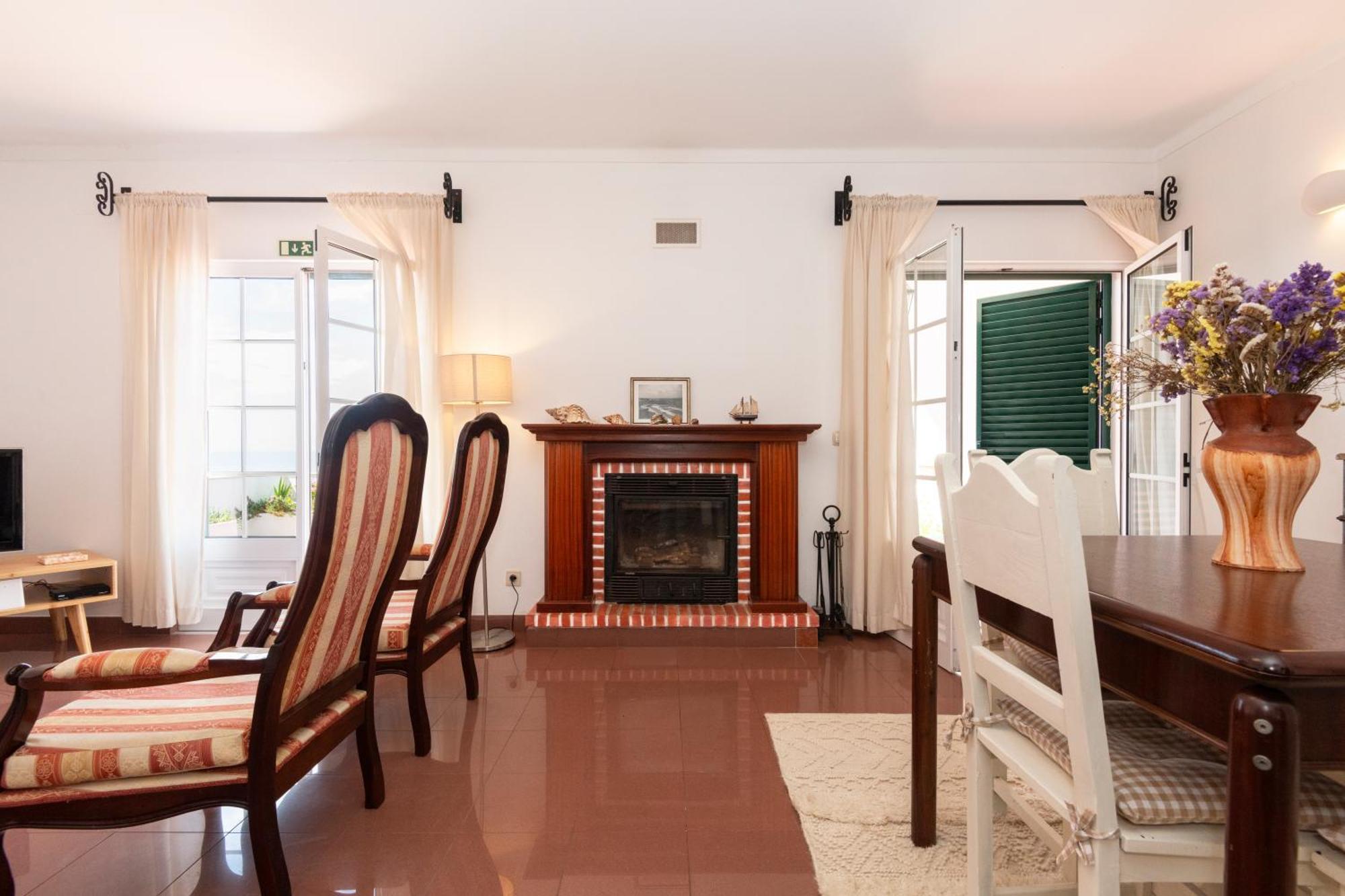 Sines Beach Front Villa ภายนอก รูปภาพ
