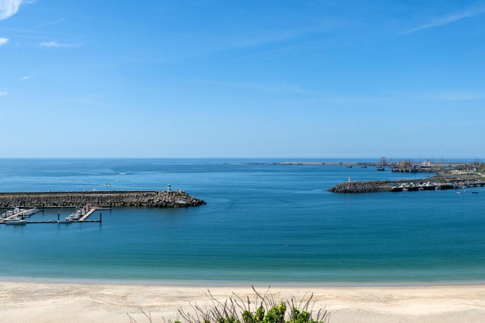 Sines Beach Front Villa ภายนอก รูปภาพ