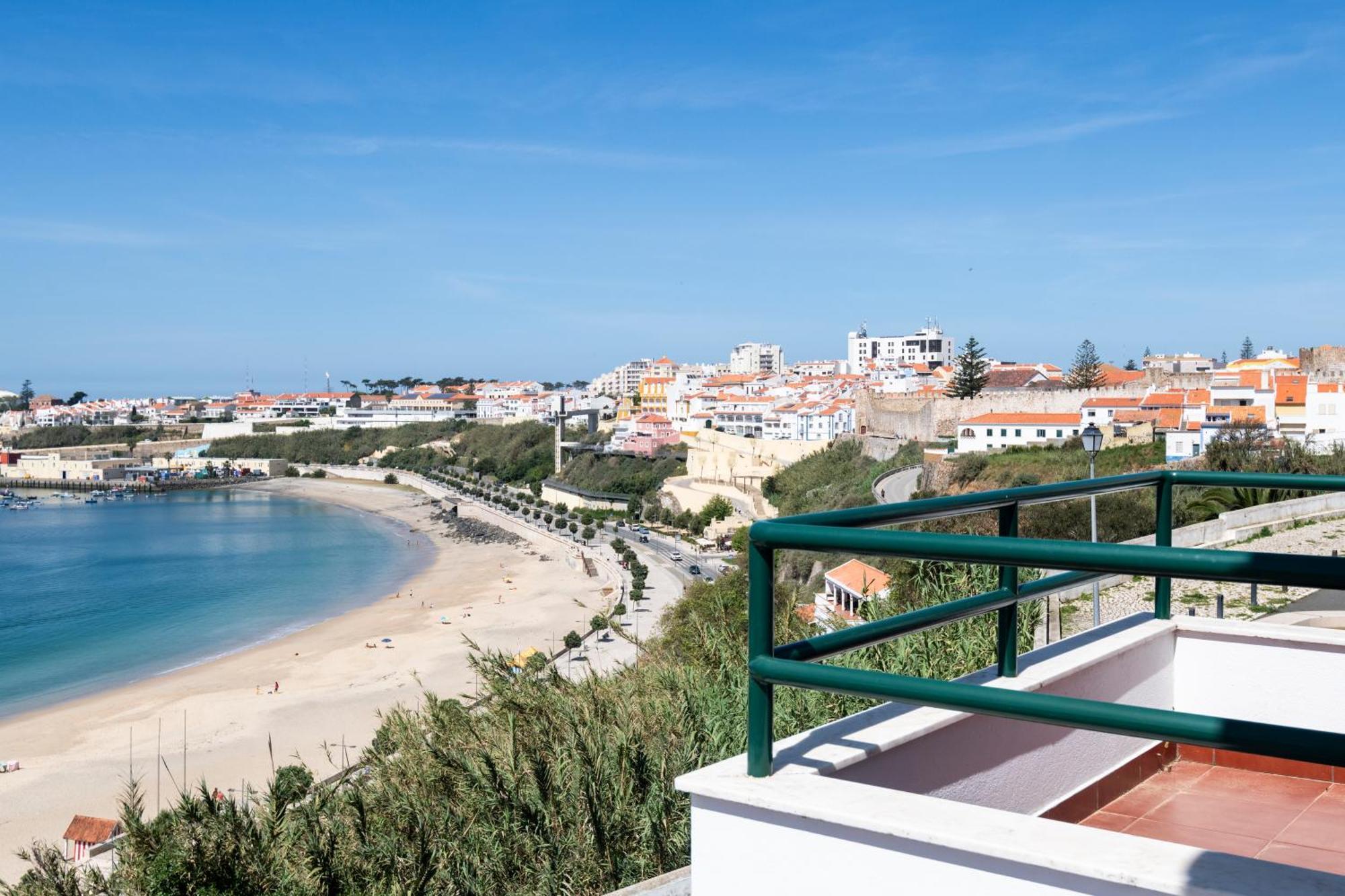 Sines Beach Front Villa ภายนอก รูปภาพ