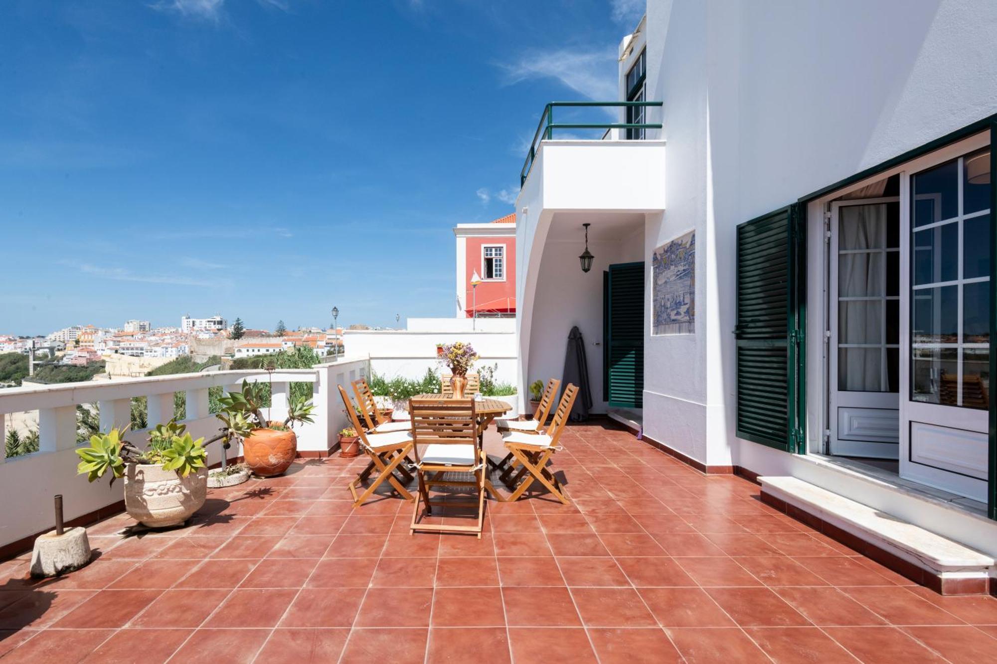 Sines Beach Front Villa ภายนอก รูปภาพ